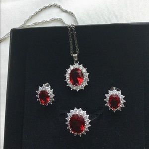 William & Kate Red Oval CZ Fashion Jewelry Set